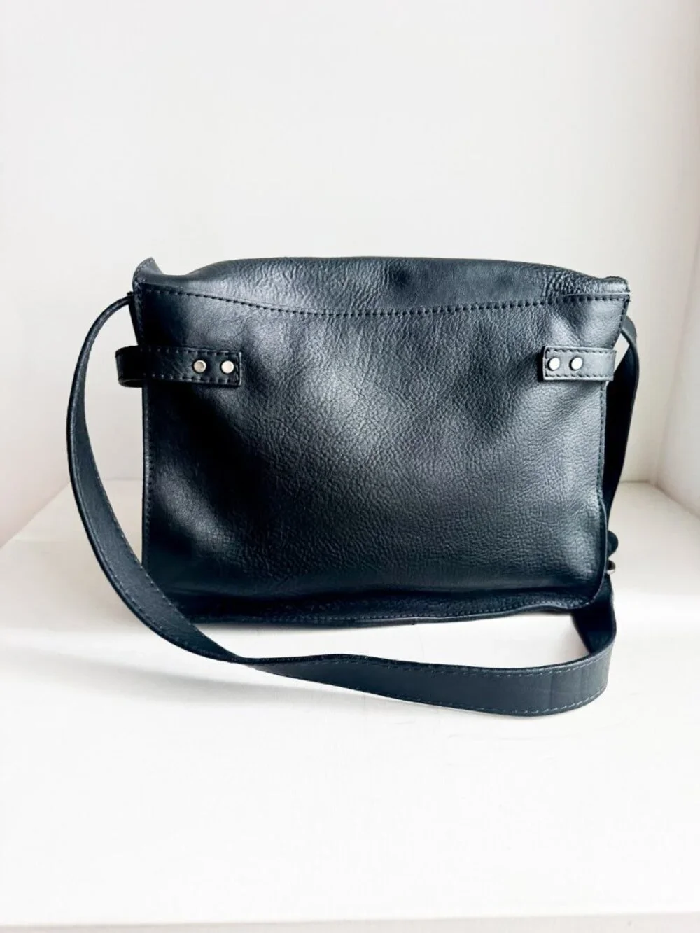 Floyd Black Leather Messenger Bag